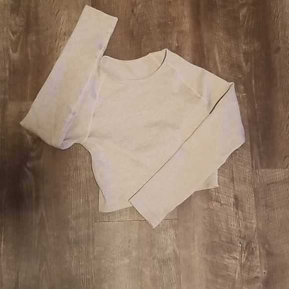 Ribbed matching work out set. - Picture 3 of 3